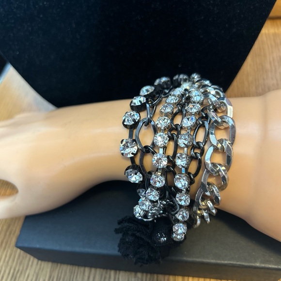 Betsey Johnson Chain/Charm bracelet
Silvertone/black/rhinestones 
Skull Key logo - Picture 9 of 11